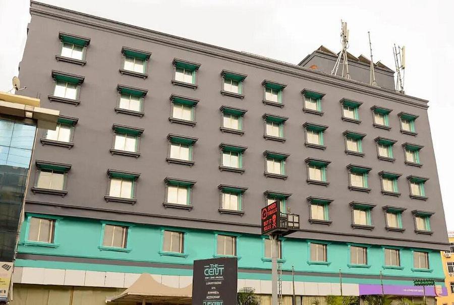 The Cent Hotel Hyderabad Exteriör bild
